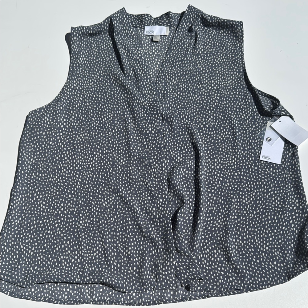 Nordstrom Rack 1X Sleeveless Ruffle Neck Blouse Gray White Dot NWT Plus Size